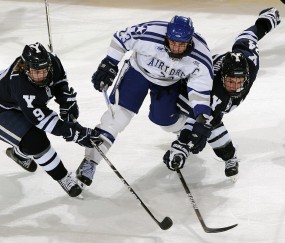 世界杯买球平台官网-北美主场球队十六强赛迎硬仗，阵容调整成关键